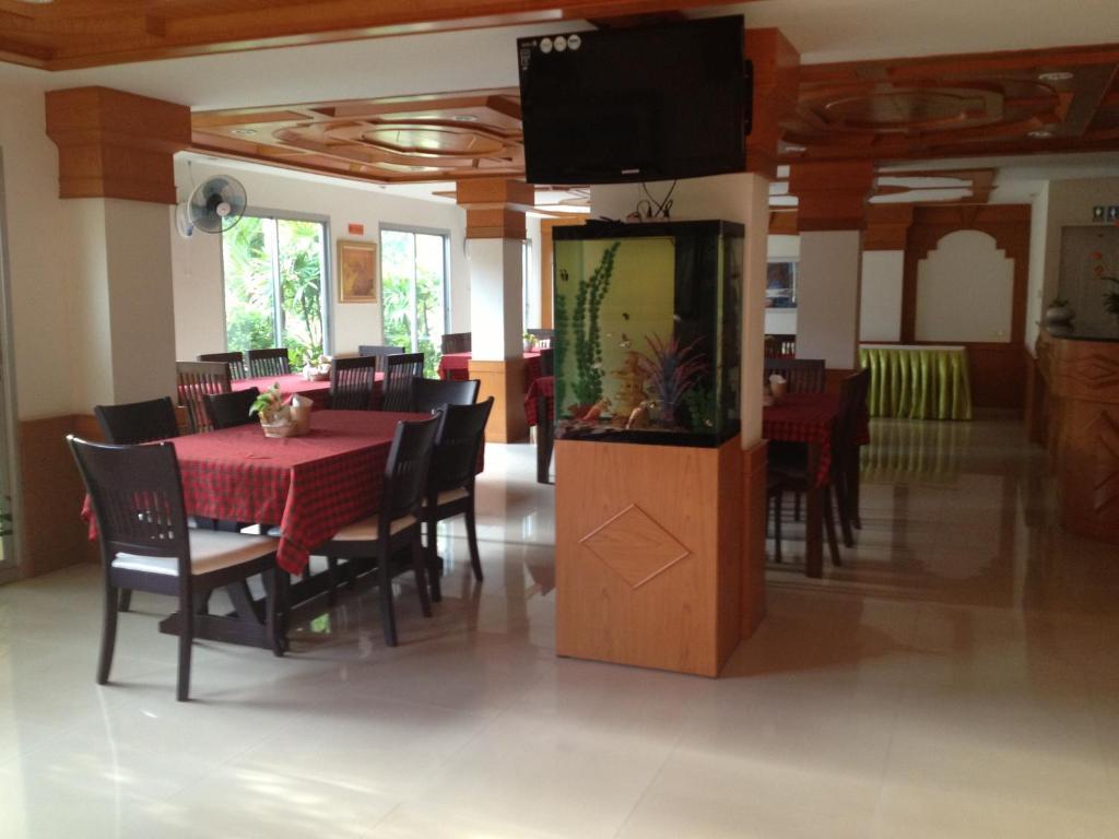 Suwanpupa Hotel Kathu Bagian luar foto