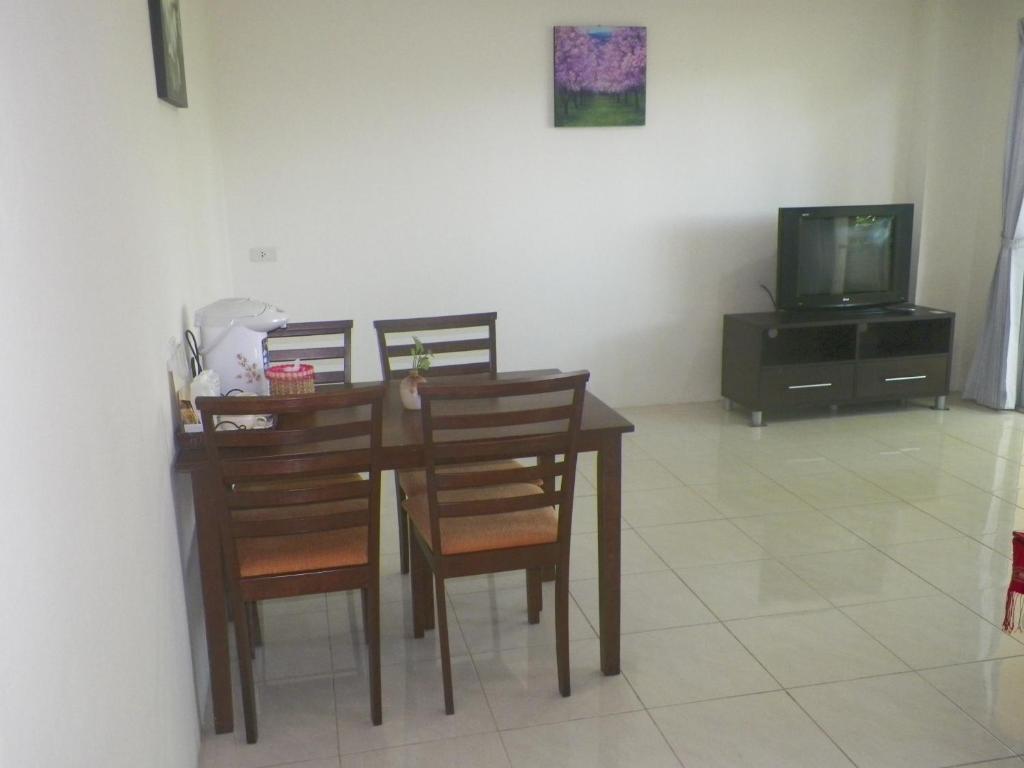Suwanpupa Hotel Kathu Bagian luar foto