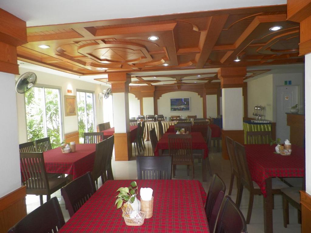 Suwanpupa Hotel Kathu Bagian luar foto